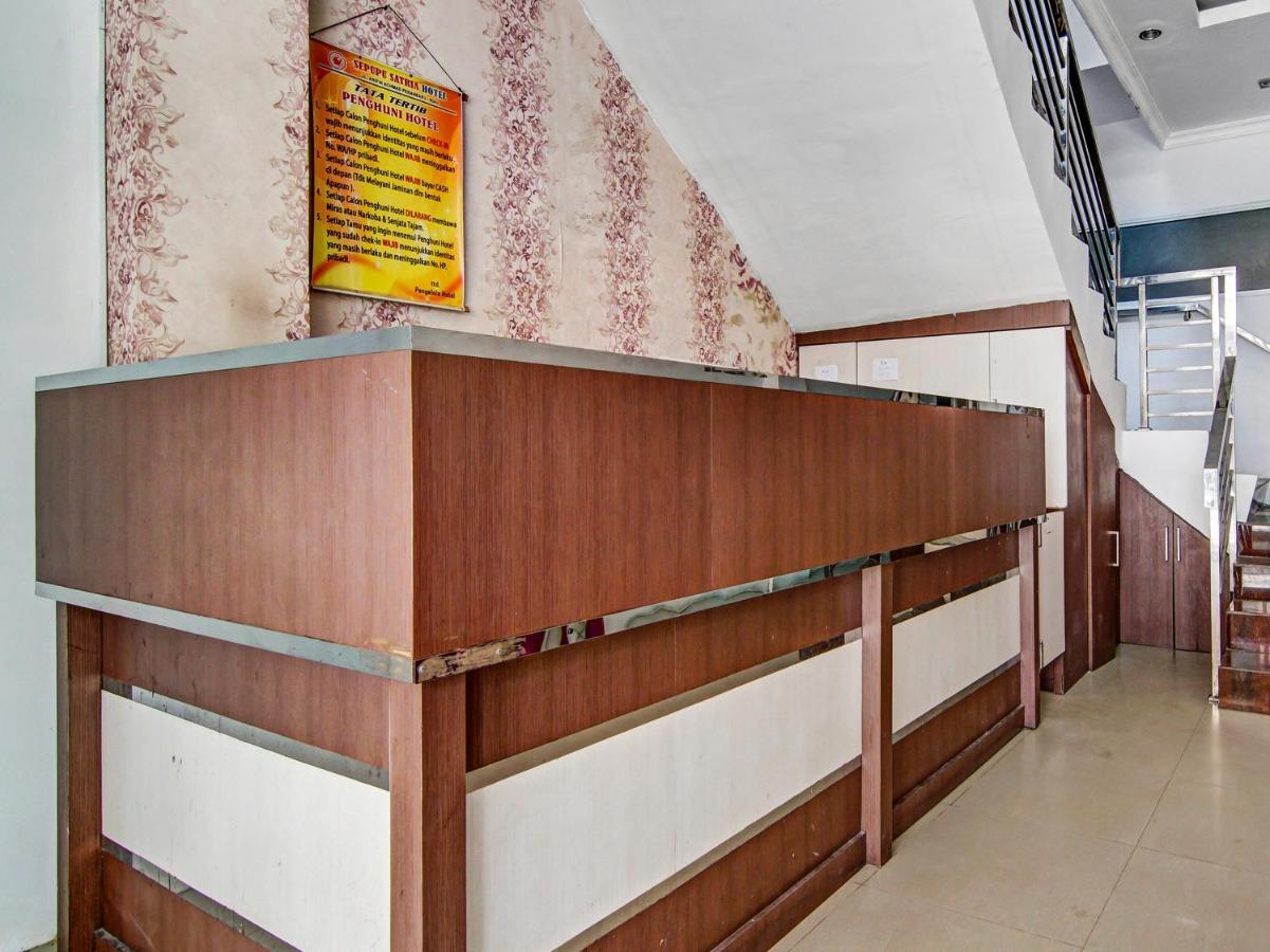 Oyo 90897 Hotel Sepupu Satria Pekanbaru Eksteriør billede